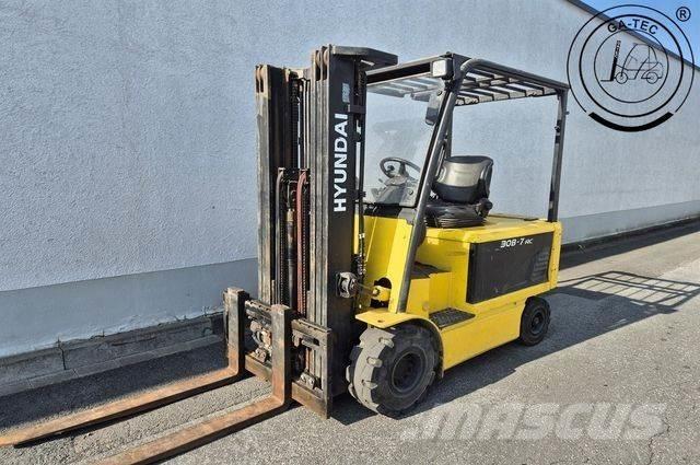 Hyundai 30B-7 Električni viljuškari