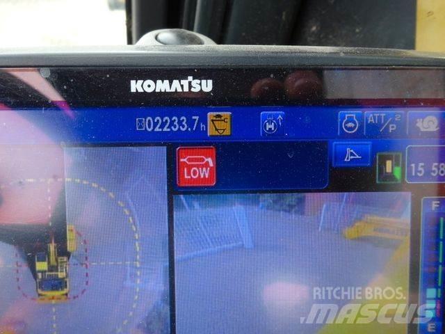 Komatsu PW180-11 Bageri točkaši