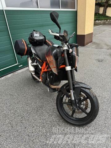 KTM 690 DUKE Ostali kamioni