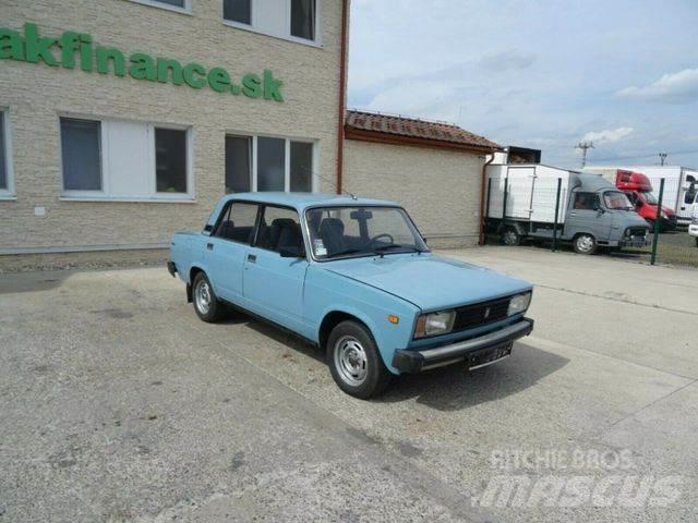 Lada 2105 vin 656 Automobili