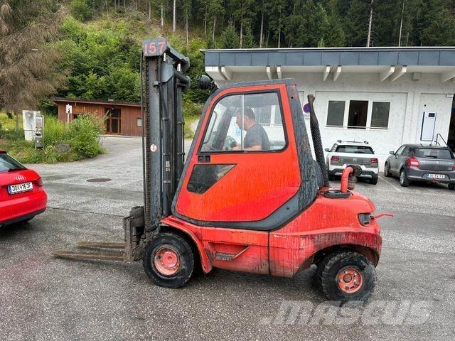 Linde H30D-30 Vanterenski viljuškar