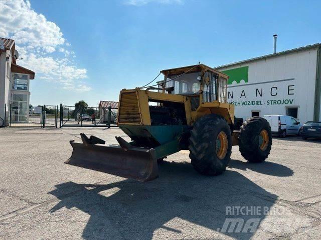 LKT 120 4x4 VIN 983 Harversteri