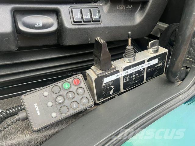 MAN TGS 26.500 Rol kiper kamioni sa kukom za podizanje tereta