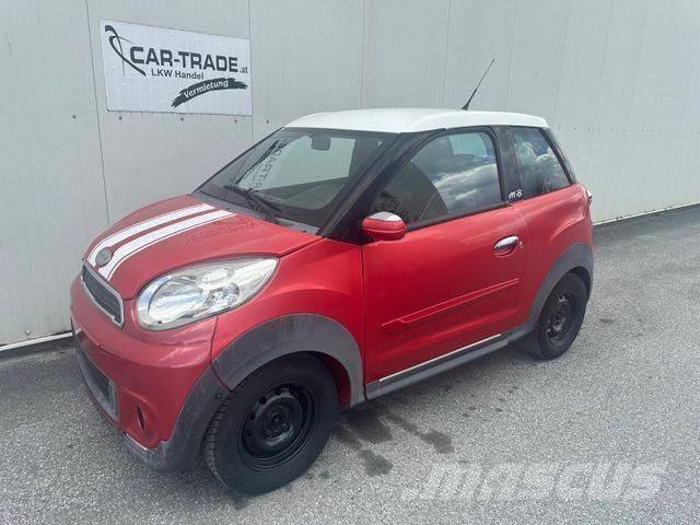  Microcar M-8 Automobili