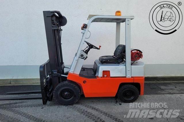 Nissan FO1 A15U Plinski viljuškari