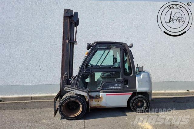 Nissan YG1D2A320 Dizelski viljuškari