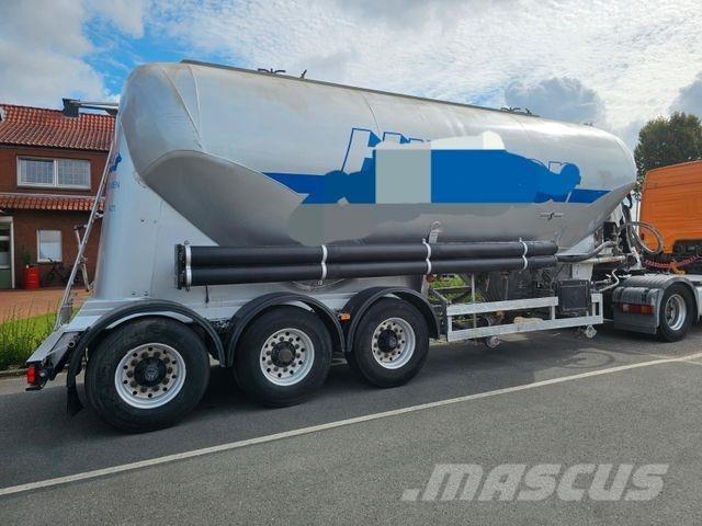 Spitzer Zement 37m³ Poluprikolice cisterne
