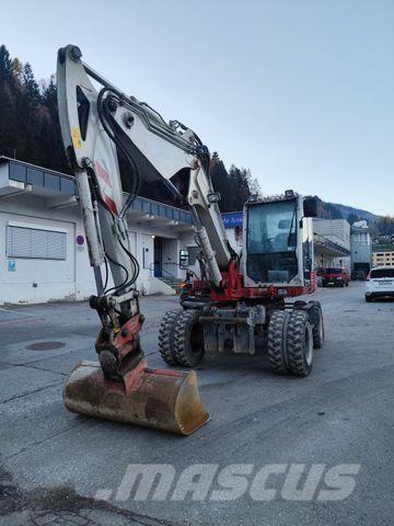 Takeuchi TB295W Bageri točkaši