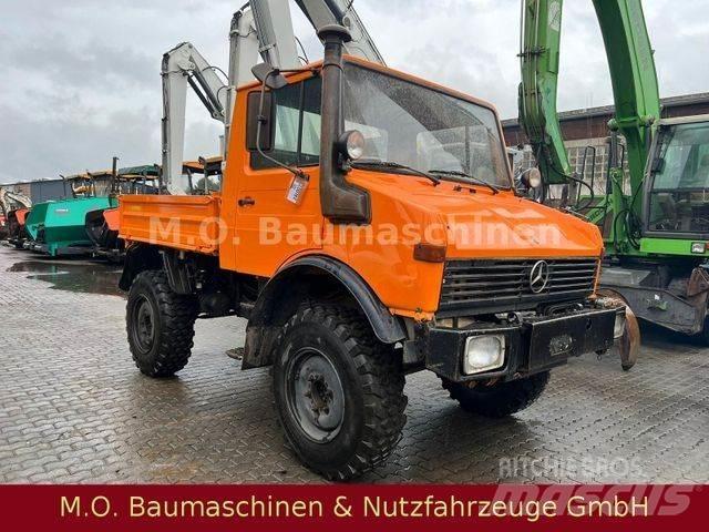 Unimog U 1000/ 424 Kiperi kamioni