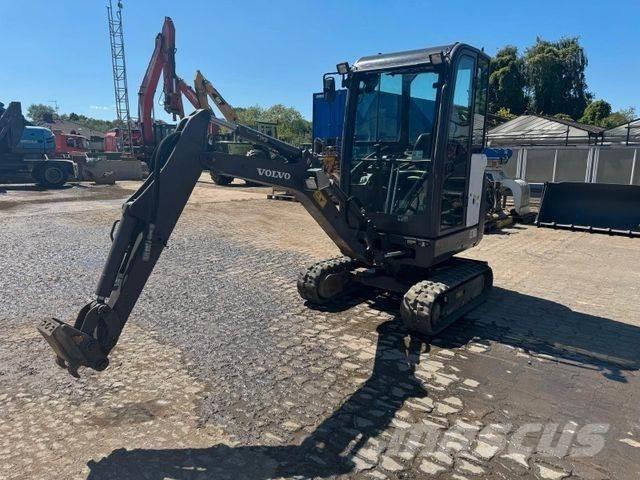 Volvo EC18D Mini bageri < 7t