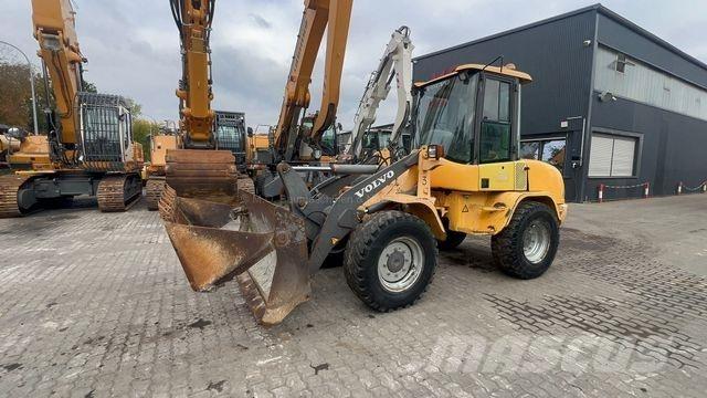 Volvo L30B Utovarivači na točkove