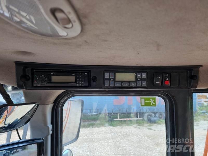 Doosan DL300 Utovarivači na točkove