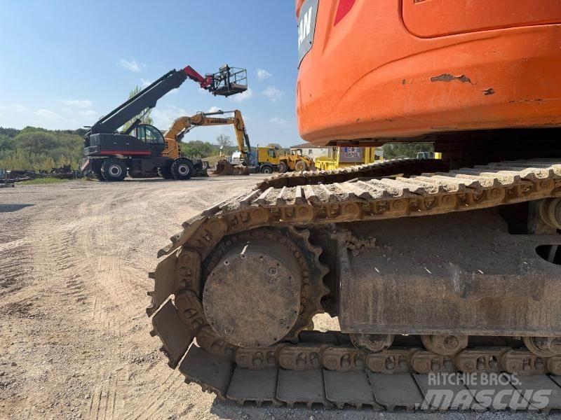 Doosan DX235LCR Bageri guseničari