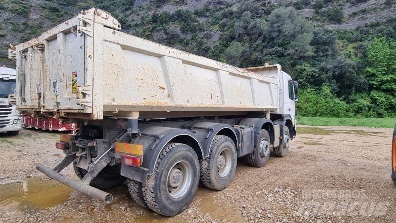 Volvo tri benne Kiperi kamioni