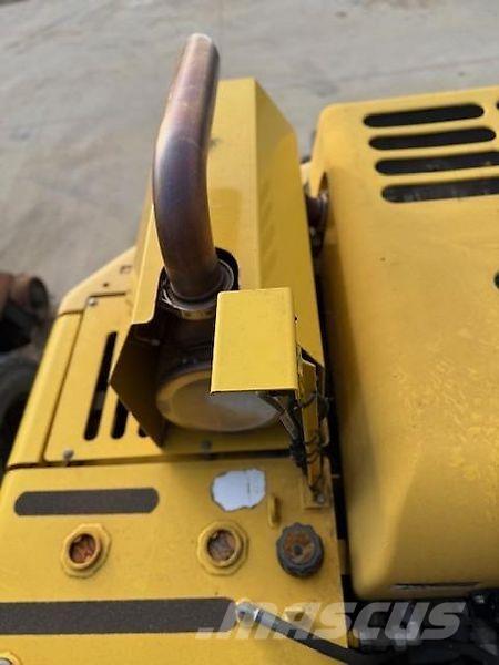 Atlas 1404 KZW 15 Bageri guseničari