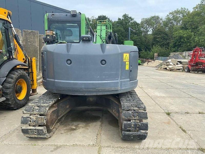 Komatsu PC138-8 Bageri guseničari