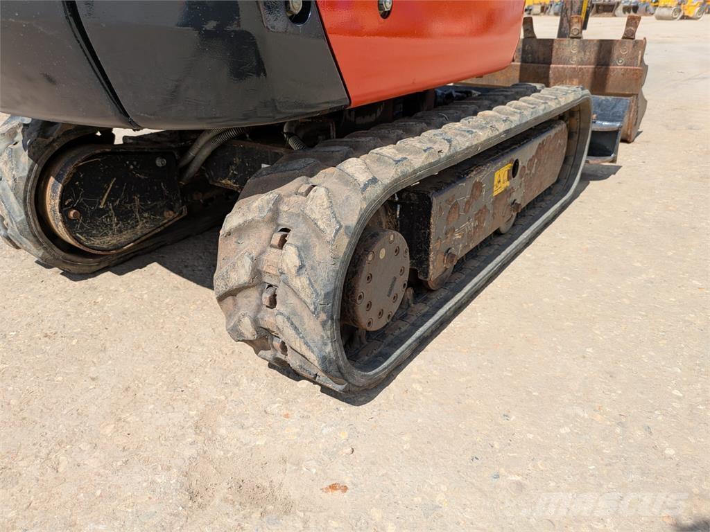 Kubota  Bageri guseničari