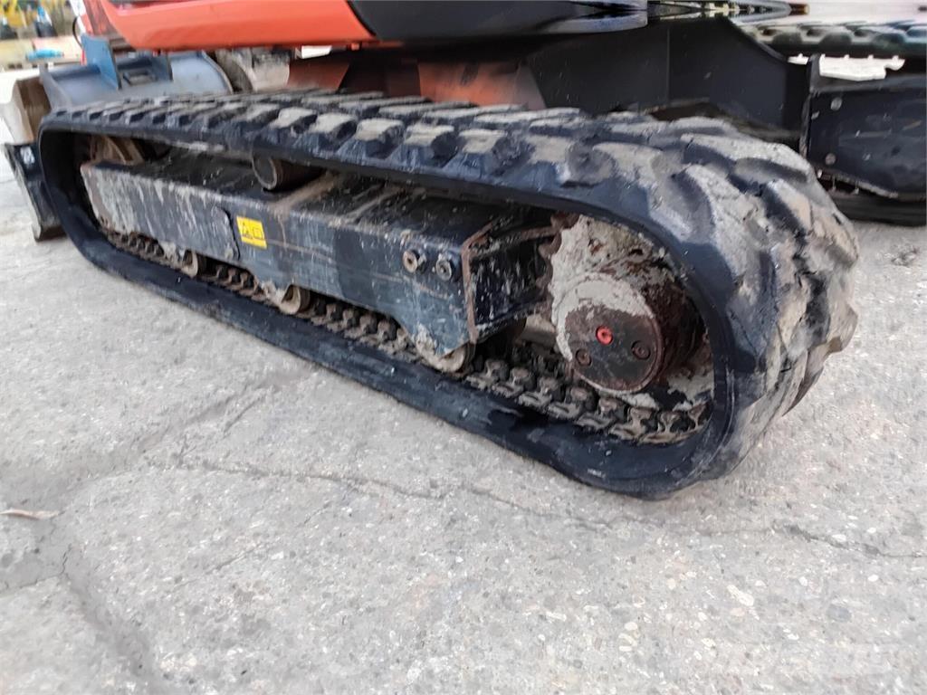 Kubota  Bageri guseničari