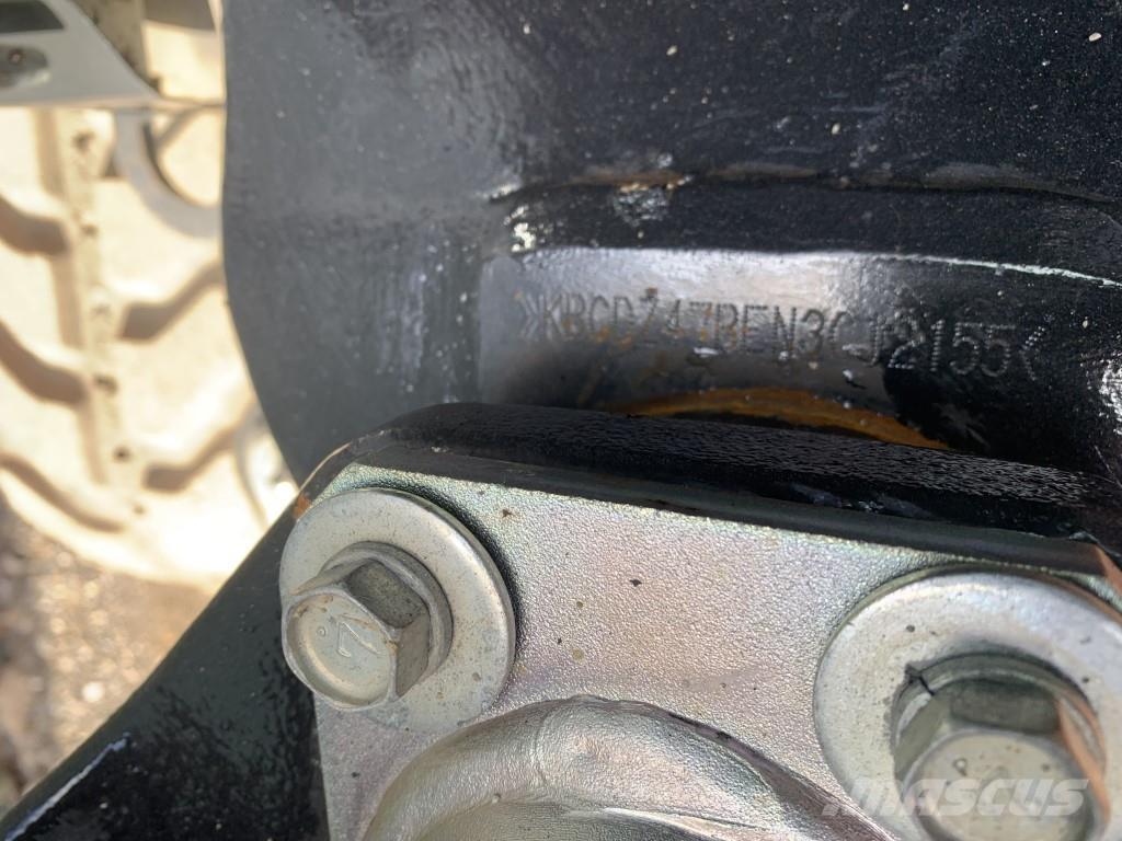 Kubota  Bageri guseničari