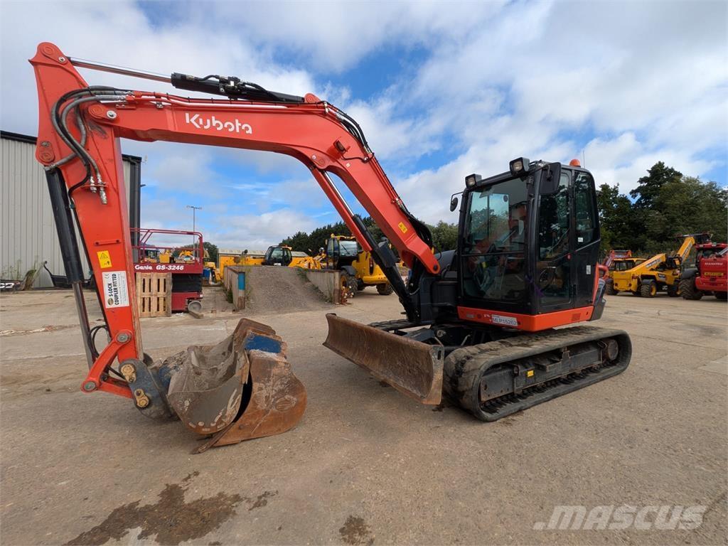 Kubota  Mini bageri < 7t
