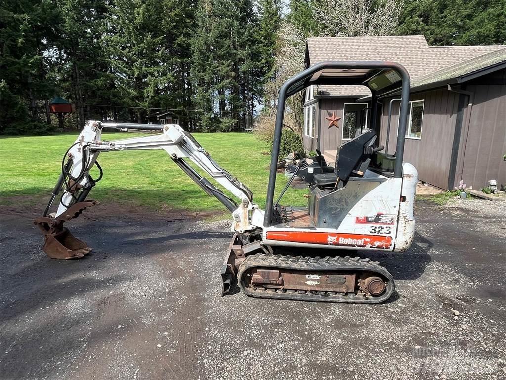 Bobcat 323 Bageri guseničari