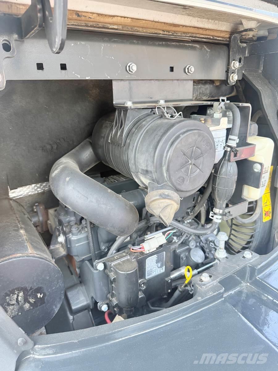 Bobcat E35 Mini bageri < 7t