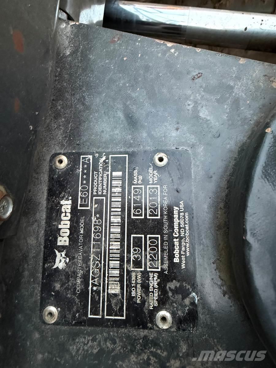 Bobcat E60 Bageri guseničari