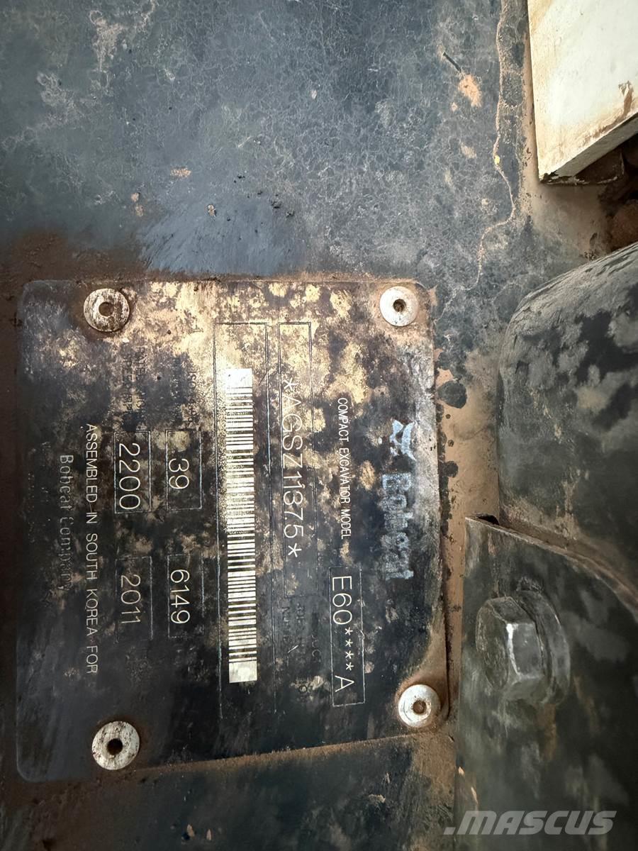 Bobcat E60 Bageri guseničari