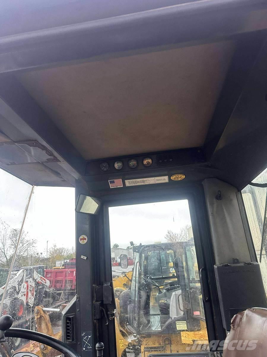 CASE 621B Utovarivači na točkove