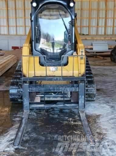CAT 259D Skid steer mini utovarivači