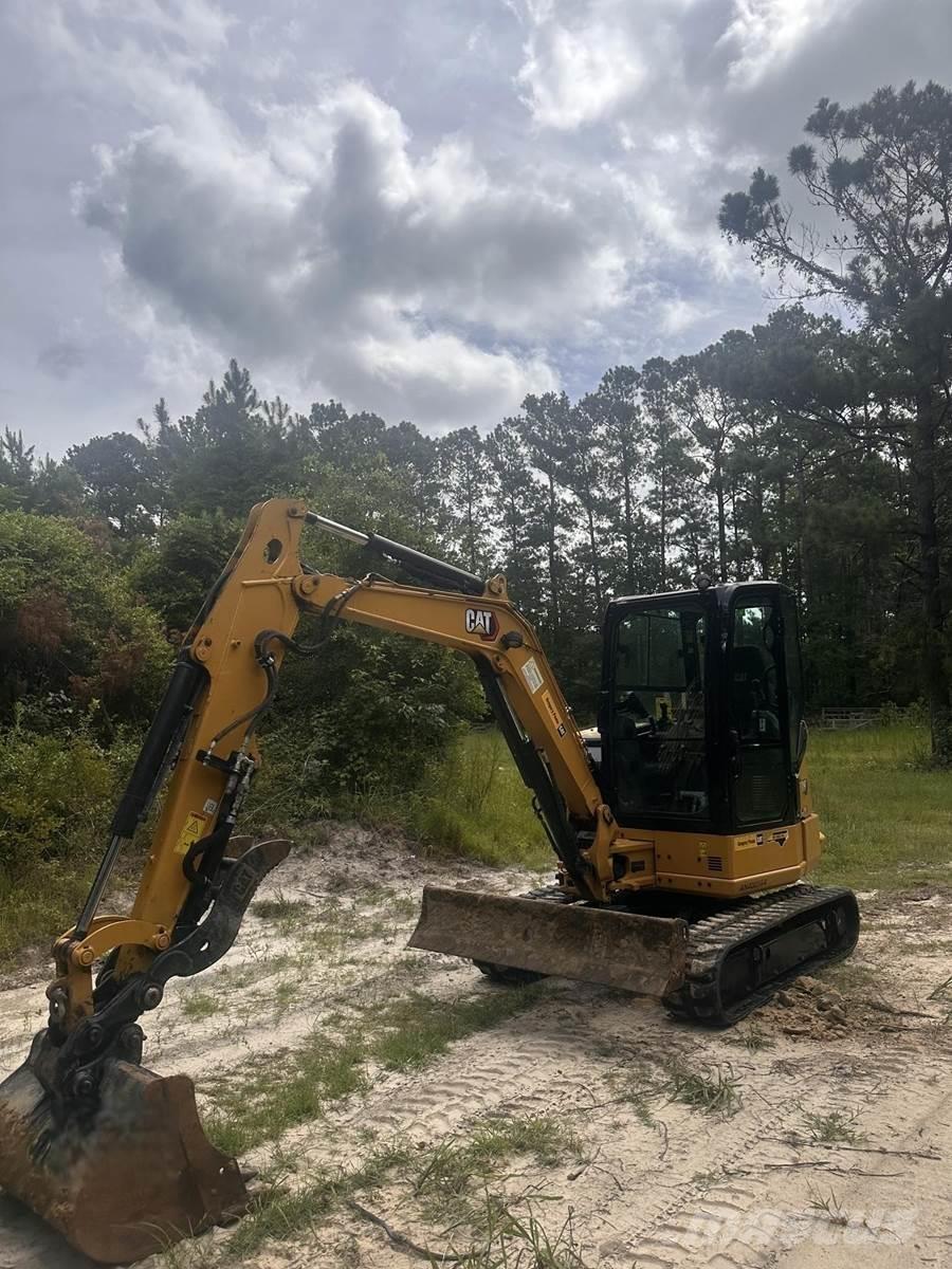 CAT 304 Mini bageri < 7t