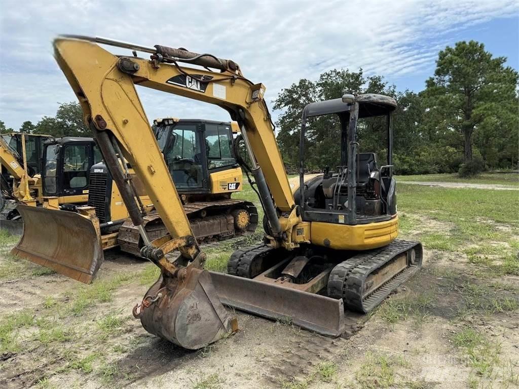 CAT 304CR Mini bageri < 7t