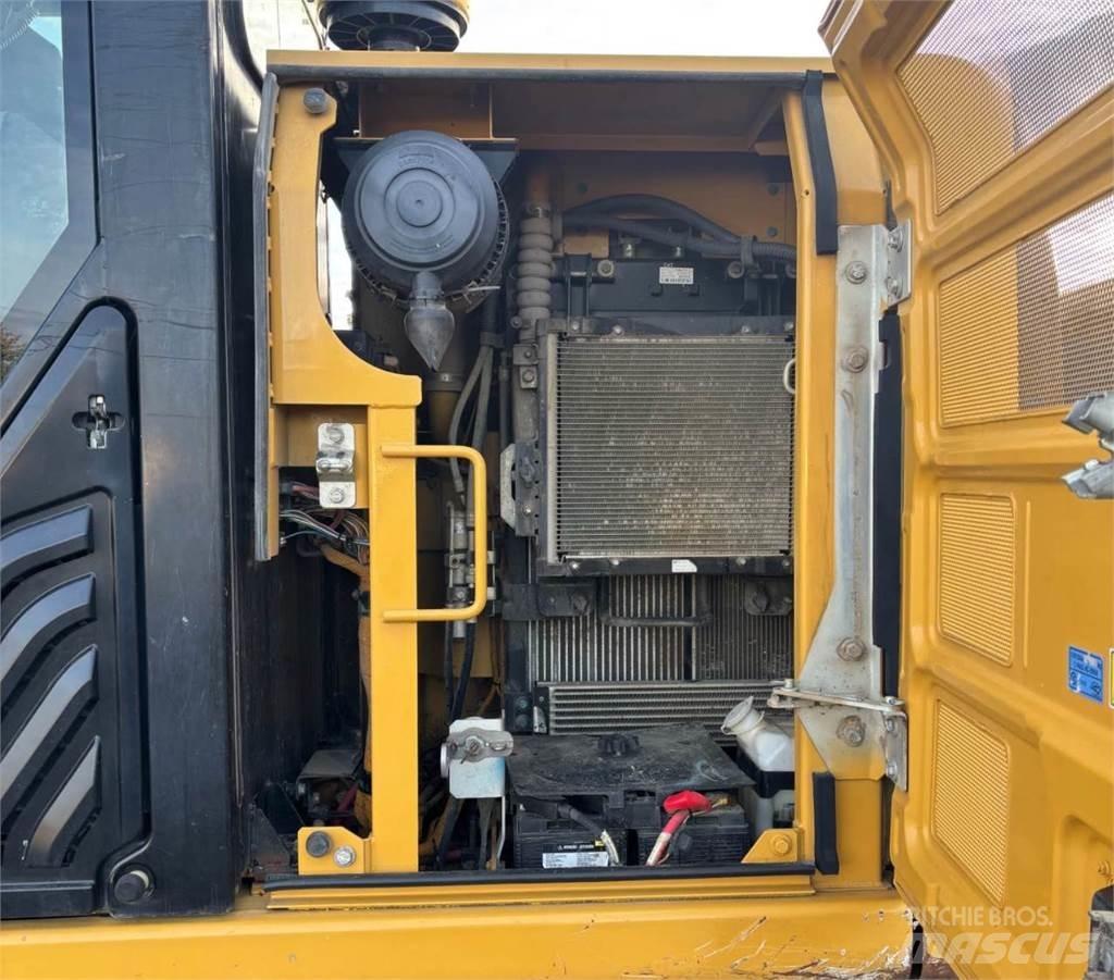 CAT 312E Bageri guseničari