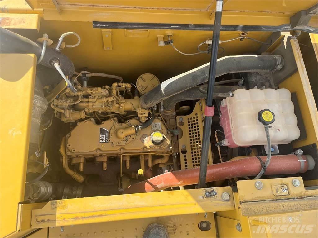 CAT 313FL Bageri guseničari
