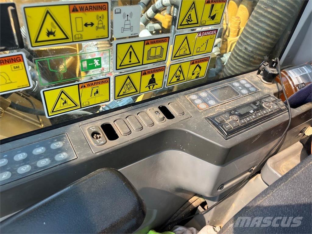 CAT 313FL Bageri guseničari