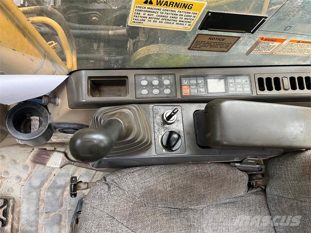 CAT 315CL Bageri guseničari