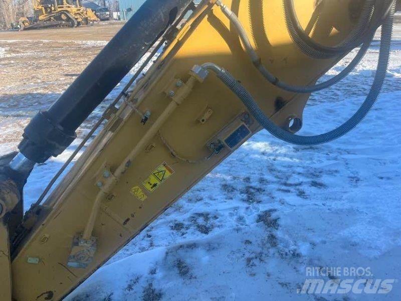 CAT 323FL Bageri guseničari
