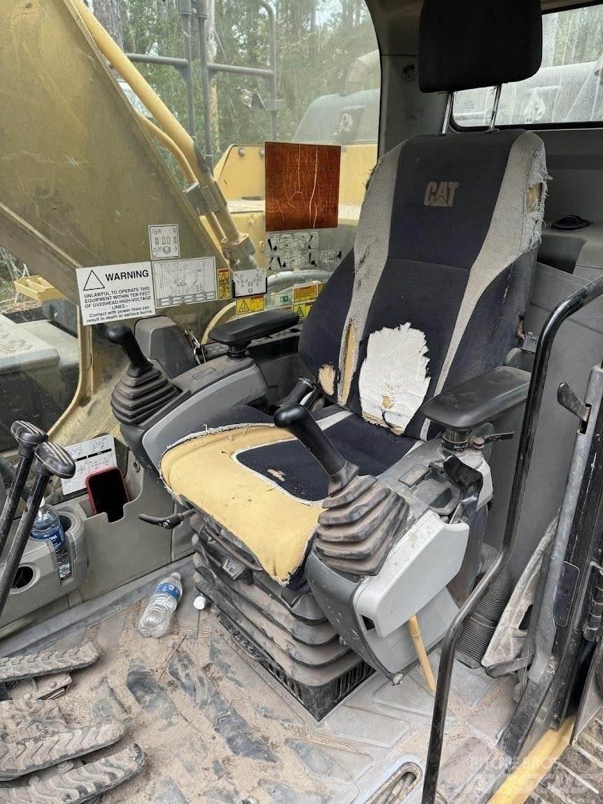 CAT 329EL Bageri guseničari