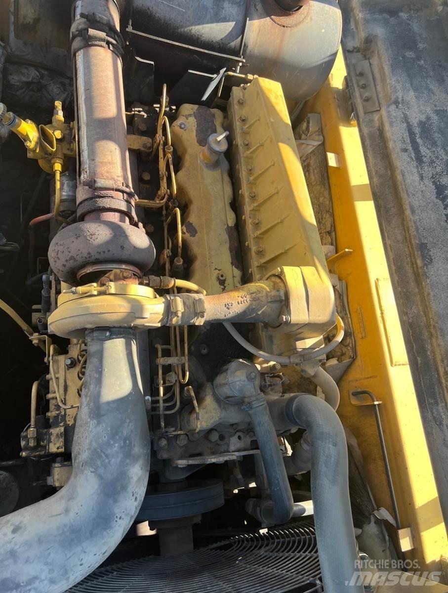 CAT 330BL Bageri guseničari