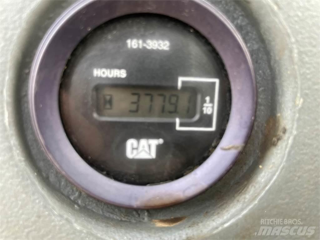 CAT 420D Rovokopači