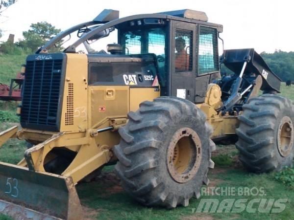 CAT 525C Skideri