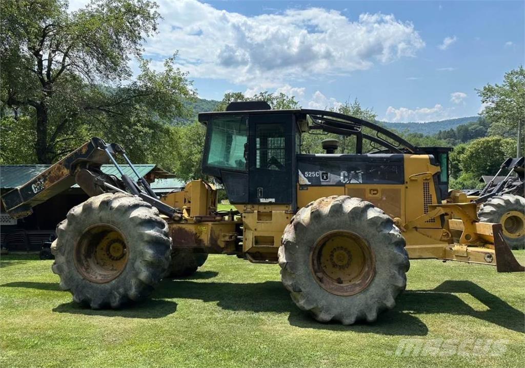 CAT 525C Skideri