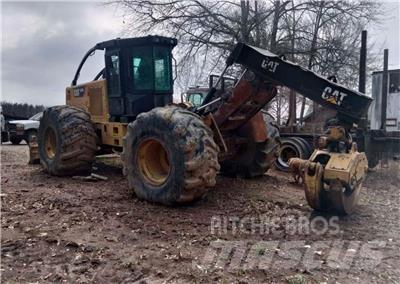 CAT 525D Skideri