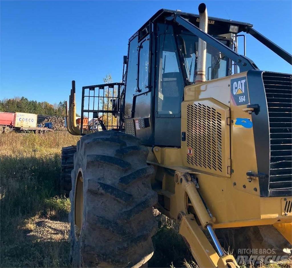 CAT 564 Forvarderi
