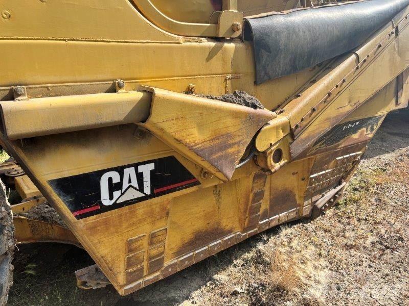 CAT 621E Polovni strugači