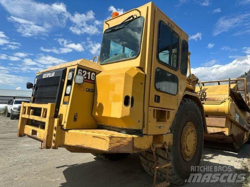 CAT 621G Polovni strugači