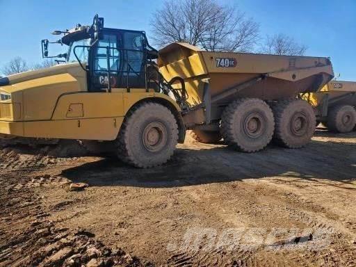 CAT 740GC Zglobni damperi