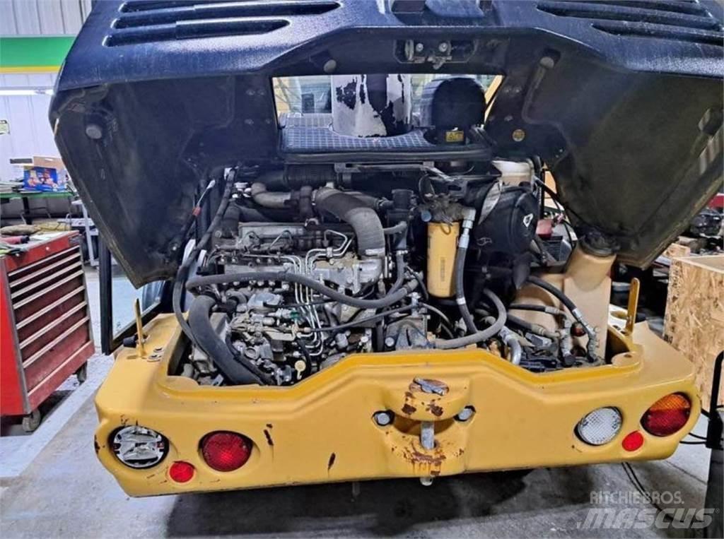 CAT 906H Utovarivači na točkove