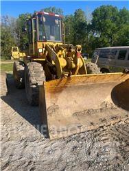 CAT 916 Utovarivači na točkove