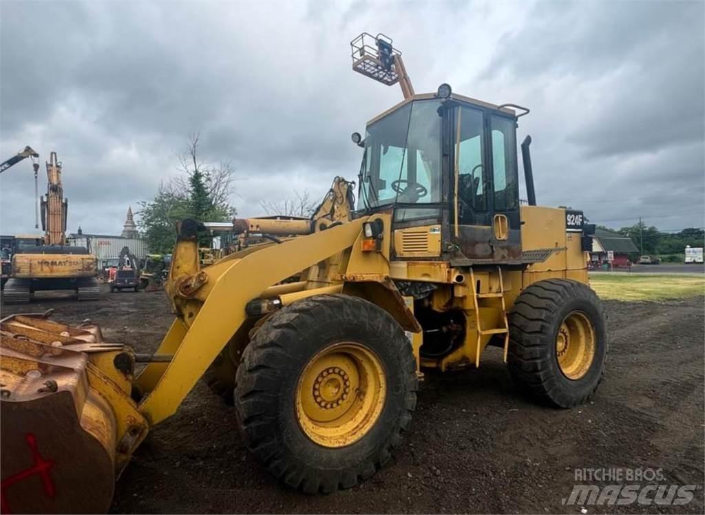 CAT 924F Utovarivači na točkove